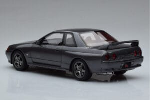 Nissan Skyline GT-R BNR32 Nismo Gris Otto 1:18 OT411 Résine — image 5 sur 6