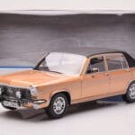 Opel Diplomat B Beige Métallisé MCG 1:18 - image 6 of 6