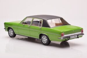 Opel Diplomat B Vert Métallisé MCG 1:18 MCG18337 Métal — image 5 sur 6