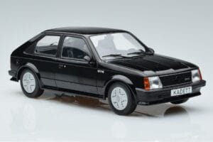 Opel Kadett D GTE Noir MCG 1:18 MCG18270 Métal — image 4 sur 6