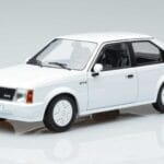Opel Kadett D GTE Blanc MCG 1:18 MCG18268 Métal