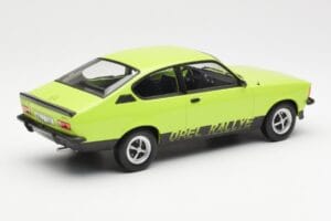 Opel Kadett E Rally 2.0 Vert Noir Norev 1:18 183653 Métal — image 2 sur 6