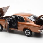Opel Manta A Bronze Métallique Norev 1:18 - image 5 of 8