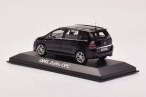 Opel Zafira B OPC Noir Minichamps 1:43 1799622 Métal — image 3 sur 4