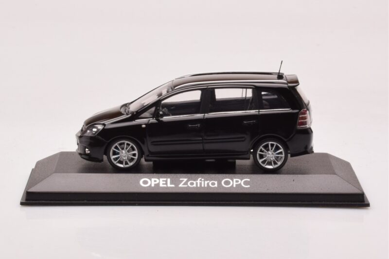 Opel Zafira B OPC Noir Minichamps 1:43