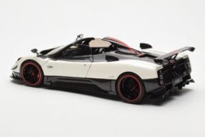 Pagani Zonda Cinque Roadster Blanc Benny Almost Real 1:18 850611001 Métal — image 7 sur 8