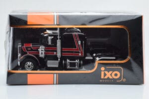 Peterbilt 359 Noir Rouge IXO 1:43 TR158 Métal — image 4 sur 4