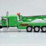 Peterbilt 359 Wrecker Road Service Vert IXO 1:43 - image 3 of 5