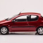 Peugeot 206 S16 Rouge Otto 1:18 - image 3 of 6