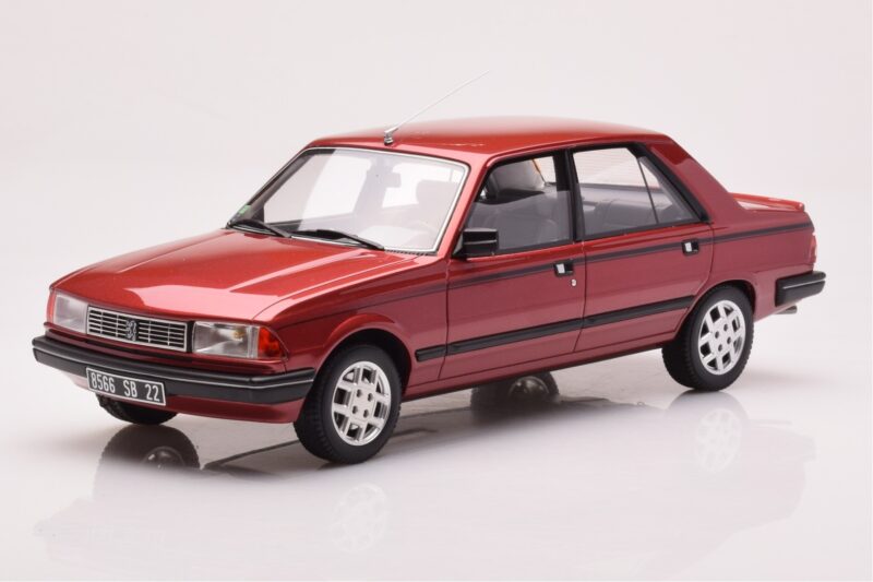 Peugeot 305 GTX Rouge Plaisir Otto 1:18