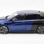 Peugeot 308 GTI Magnetic Bleu Noir Otto 1:18 - image 3 of 6