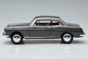 Peugeot 404 Coupé Graphite Gris Norev 1:18 184834 Métal — image 4 sur 7