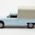 Peugeot 404 Pick-up Bache Bleu Pastel Otto 1:18 - image 3 of 6