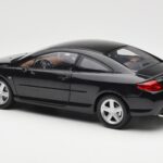 Peugeot 407 Coupé Noir Norev 1:18 - image 7 of 8