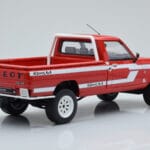 Peugeot 504 Dangel Pick-up Rouge Otto 1:18 - image 2 of 6