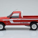 Peugeot 504 Dangel Pick-up Rouge Otto 1:18 - image 3 of 6
