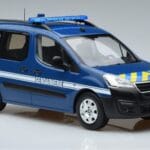 Peugeot Partner Gendarmerie Norev 1:18 184895 Métal - image 4 of 6