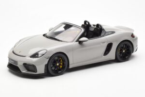 Porsche 718 Spyder Crayon Gris GT Spirit 1:18