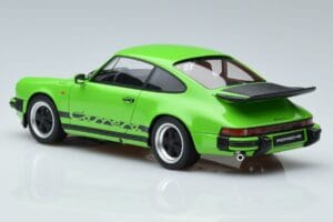 Porsche 911 3.2 Carrera Vert Citron GT Spirit 1:18 GT740 Résine — image 5 sur 6