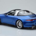 Porsche 911 991 4S Targa Bleu GT Spirit 1:18 - image 4 of 5