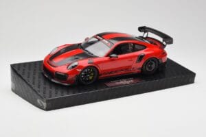Porsche 911 GT2 RS 991 MR Manthey Racing Nordschleife Record Minichamps 1:18 MR-911-GT2RS-1803 Métal — image 2 sur 6