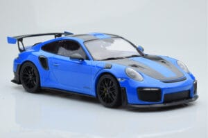 Porsche 911 GT2 RS 991.2 Weissach Package Bleu Jantes Magnésium Noires Minichamps 1:18 153068316 Métal — image 4 sur 6