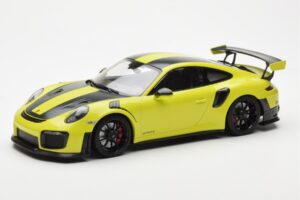 Porsche 911 991.2 GT2 RS Vert Clair Avec Jantes Magnésium Noires Minichamps 1:18