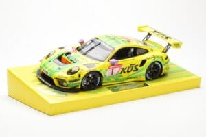 Porsche 911 991.2 GT3 R #1 Manthey Racing 24 Hours Nurburgring 2022 Minichamps 1:18 MG-M-911-24H-22-1801 Métal — image 2 sur 6