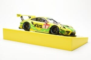 Porsche 911 991.2 GT3 R #1 Manthey Racing 24 Hours Nurburgring 2022 Minichamps 1:18 MG-M-911-24H-22-1801 Métal — image 4 sur 6