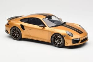 Porsche 911 991.2 Turbo S Exclusive Or GT Spirit 1:18 GT444 Résine — image 4 sur 6