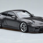 Porsche 911 992 GT3 Touring Package Gris Norev 1:18 - image 5 of 7