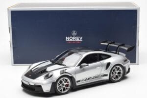 Porsche 911 992 GT3 Weissach Pack GT Argent Métallique Norev 1:18 187366 Métal — image 8 sur 8
