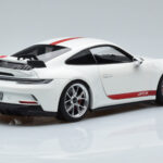 Porsche 911 992 GT3 Blanc Norev 1:18 - image 3 of 7