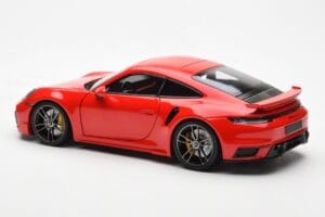 Porsche 911 992 Turbo S Sport Design Rouge Minichamps 1:18 113069078 Métal — image 7 sur 8
