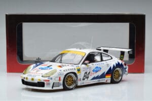 Porsche 911 996 GT3 R J. Ickx 24 Hours of Le Mans 2003 AUTOart 1:18 80379 Métal — image 7 sur 7