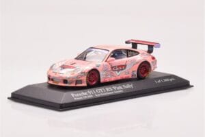 Porsche 911 996 GT3 RS Pink Sally #45 Petty / Jeanette Phoenix 250 2004 Minichamps 1:43 400046945 Métal — image 2 sur 4