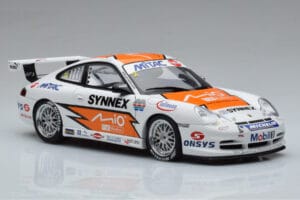 Porsche 911 996 GT3 R #1 C. Kwan Carrera Cup Asia 2004 AUTOart 1:18 80487 Métal — image 5 sur 7