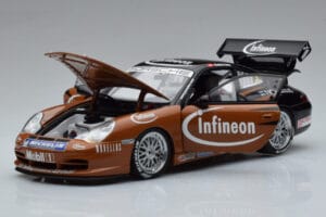 Porsche 911 996 GT3 R #2 S. Miau Carrera Cup Asia 2004 AUTOart 1:18 80488 Métal — image 2 sur 7
