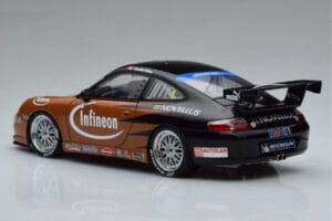 Porsche 911 996 GT3 R #2 S. Miau Carrera Cup Asia 2004 AUTOart 1:18 80488 Métal — image 6 sur 7