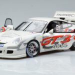 Porsche 911 997 GT3 Cup Deutschland Livery AUTOart 1:18 - image 2 of 7