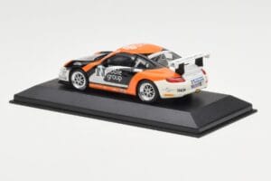 Porsche 911 997 GT3 Cup Noble Group #6 D. Watts Carrera Cup GB 2009 Minichamps 1:43 400076409 Métal — image 3 sur 4