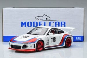 Porsche 911 997.2 RWB n118 Old New Martini MCG 1:18 MCG18328 Métal — image 6 sur 6