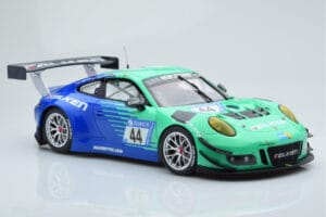 Porsche 911 GT3 R Falken Motorsports #44 M. Ragginger / J. Bergmeister / M. Werner / L. Vanthoor 24 Hours of Nurburgring 2017 — image 4 sur 6