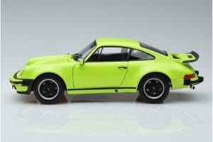 Porsche 911 930 Turbo 3.0 Vert Clair Norev 1:18 187666 Métal — image 4 sur 7