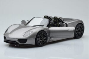 Porsche 918 Spyder Prototype Gris Métallique Minichamps 1:18 110060030 Métal — image 2 sur 7