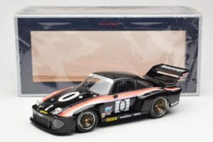 Porsche 935 #0 T. Field / D. Ongais / H. Haywood Interscope Racing 24 Hours of Daytona Winner 1979 Norev 1:18 187437 Métal — image 6 sur 6