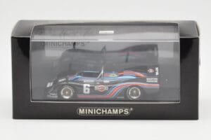Porsche 936/76 Martini #6 Schwarze Witwe Minichamps 1:43 WAP02000518-R1 Métal — image 4 sur 4