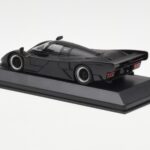 Porsche 962 Dauer Street Noir Mat Minichamps 1:43 - image 3 of 4