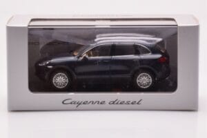 Porsche Cayenne 9PA Diesel Bleu Foncé Minichamps 1:43 WAP0200030B Métal — image 4 sur 4