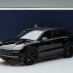Porsche Cayenne E3 S Coupe Minichamps 1:18 187673 Métal - image 6 of 6